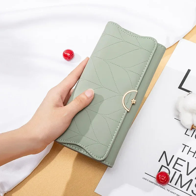 LZ Fashion Love Series Flower Hasp Clutch