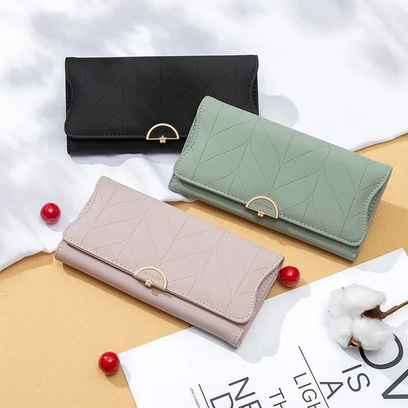 LZ Fashion Love Series Flower Hasp Clutch